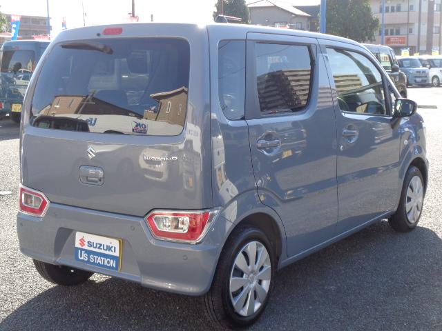 ワゴンR FX 4型 オートライト プッシュスタート シートヒーター オートエアコン スズキセーフティーサポート 衝突被害軽減システム 横滑り防止機能 衝突安全ボディ 盗難防止システム アイドリングストップ(5枚目)