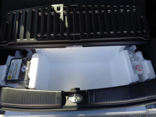 ワゴンR FX 4型 オートライト プッシュスタート シートヒーター オートエアコン スズキセーフティーサポート 衝突被害軽減システム 横滑り防止機能 衝突安全ボディ 盗難防止システム アイドリングストップ(33枚目)