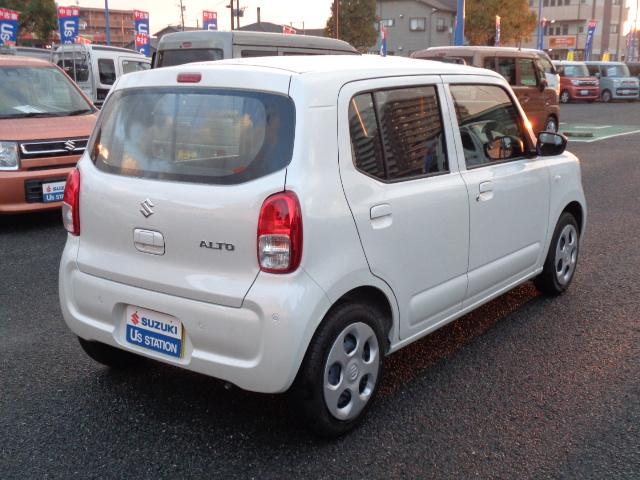 アルト L 2型 オートライト シートヒーター スズキセーフティーサポート 衝突被害軽減システム アイドリングストップ 横滑り防止機能 衝突安全ボディ 盗難防止システム(5枚目)