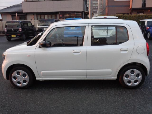 アルト L 2型 オートライト シートヒーター スズキセーフティーサポート 衝突被害軽減システム アイドリングストップ 横滑り防止機能 衝突安全ボディ 盗難防止システム(8枚目)