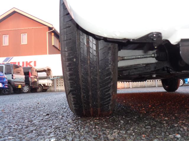 アルト L 2型 オートライト シートヒーター スズキセーフティーサポート 衝突被害軽減システム アイドリングストップ 横滑り防止機能 衝突安全ボディ 盗難防止システム(11枚目)