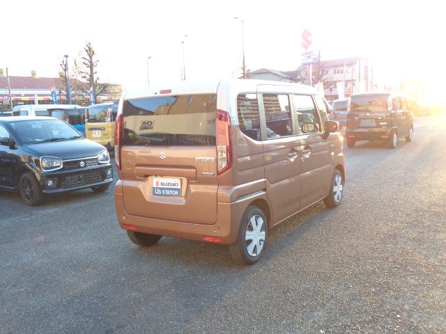 スペーシア HYBRID X ナビ 全方位カメラ スズキコネクト 全方位カメラ オートライト Bluetooth 露湯側電動スライドドア 純正ナビ プッシュスタート シートヒーター オートエアコン スズキセーフティーサポート 衝突被害軽減システム 横滑り防止機能(5枚目)