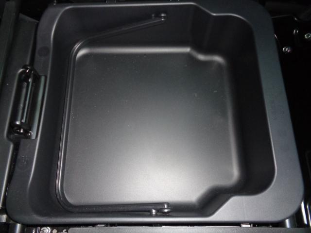 スペーシアギア ギア　ＸＺ２型　ナビ　全方位カメラ　ドラレコ（前後）　ＥＴＣ　ドライブレコーダー（前後）　全方位カメラ　オートライト　Ｂｌｕｅｔｏｏｔｈ　両側電動スライドドア　純正ナビ　プッシュスタート　シートヒーター　オートエアコン　ＥＴＣ　スズキセーフティーサポート（33枚目）