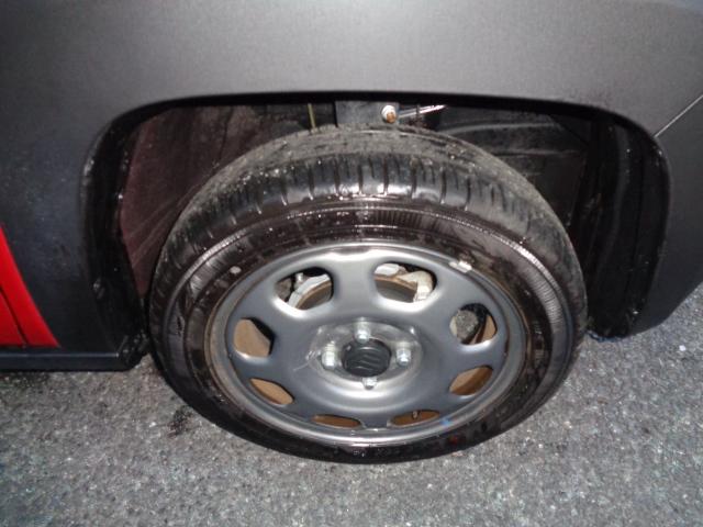 ハスラー ＨＹＢＲＩＤ　Ｇ　３型　オ－ディオレス　オートライト　プッシュスタート　シートヒーター　オートエアコン　スズキセーフティーサポート　衝突被害軽減システム　アイドリングストップ　横滑り防止機能　衝突安全ボディ　盗難防止システム（12枚目）