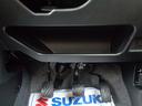 ＦＸ　４型　５ＭＴ　オートライト　プッシュスタート　シートヒーター　オートエアコン　スズキセーフティーサポート　衝突被害軽減システム　横滑り防止機能　　衝突安全ボディ　盗難防止システム（32枚目）