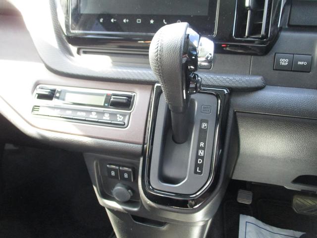 ソリオバンディット バンディット HYBRID MV 全方位カメラ・ナビ ETC ドライブレコーダー バックカメラ オートライト Bluetooth スライドドア 純正ナビ プッシュスタート シートヒーター オートエアコン ETC スズキセーフティーサポート アイドリングストップ(11枚目)