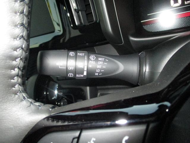 スペーシアカスタム カスタム HYBRID XS衝突軽減ブレーキ シートヒーター オートライト スライドドア プッシュスタート シートヒーター オートエアコン スズキセーフティーサポート アイドリングストップ 横滑り防止機能 衝突安全ボディ 盗難防止システム(27枚目)