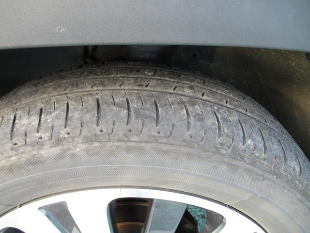 クロスビー ＨＹＢＲＩＤ　ＭＺ　４型　衝突軽減ブレーキ　Ｆ／Ｒドラレコ　ドライブレコーダー　オートライト　プッシュスタート　シートヒーター　オートエアコン　スズキセーフティーサポート　アイドリングストップ　横滑り防止機能　衝突安全ボディ　盗難防止システム（19枚目）