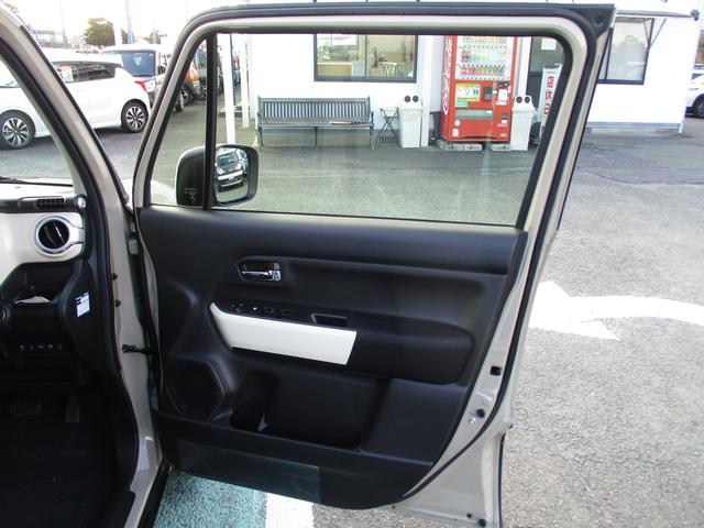 クロスビー ＨＹＢＲＩＤ　ＭＺ　４型　衝突軽減ブレーキ　Ｆ／Ｒドラレコ　ドライブレコーダー　オートライト　プッシュスタート　シートヒーター　オートエアコン　スズキセーフティーサポート　アイドリングストップ　横滑り防止機能　衝突安全ボディ　盗難防止システム（32枚目）