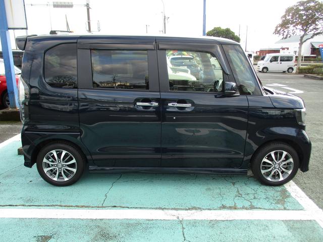 Ｎ－ＢＯＸカスタム カスタムＥＸ　衝突軽減ブレーキ　ナビ・バックカメラ　ＥＴＣ　バックカメラ　オートライト　Ｂｌｕｅｔｏｏｔｈ　スライドドア　プッシュスタート　オートエアコン　ＥＴＣ　衝突被害軽減システム　アイドリングストップ　衝突安全ボディ（4枚目）