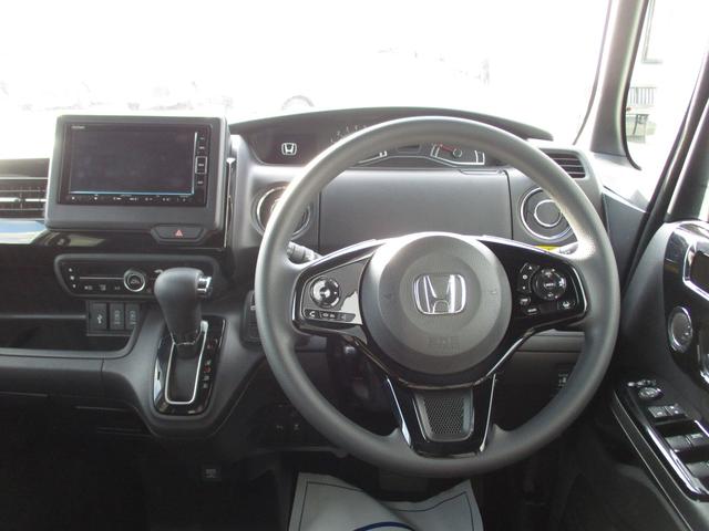 Ｎ－ＢＯＸカスタム カスタムＥＸ　衝突軽減ブレーキ　ナビ・バックカメラ　ＥＴＣ　バックカメラ　オートライト　Ｂｌｕｅｔｏｏｔｈ　スライドドア　プッシュスタート　オートエアコン　ＥＴＣ　衝突被害軽減システム　アイドリングストップ　衝突安全ボディ（16枚目）