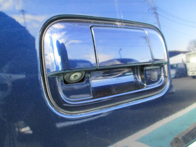 ワゴンＲ ２５周年記念車　ＨＹＢＲＩＤ　ＦＺリミテッド　全方位カメラ　ドライブレコーダー　バックカメラ　オートライト　Ｂｌｕｅｔｏｏｔｈ　純正ナビ　プッシュスタート　シートヒーター　オートエアコン　スズキセーフティーサポート　アイドリングストップ　横滑り防止機能（48枚目）