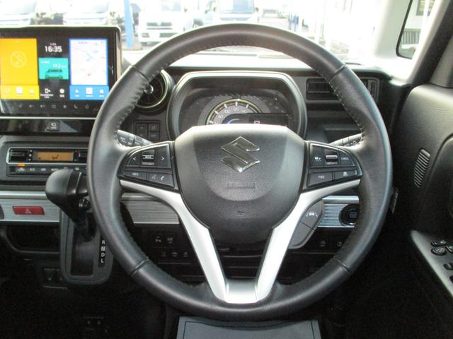 スペーシアギア ギア　ＨＹＢＲＩＤ　ＸＺ　３型　全方位カメラ・ナビ　バックカメラ　オートライト　Ｂｌｕｅｔｏｏｔｈ　スライドドア　純正ナビ　プッシュスタート　シートヒーター　オートエアコン　スズキセーフティーサポート　アイドリングストップ　横滑り防止機能（16枚目）