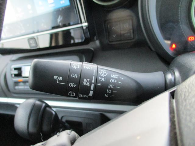 スペーシアギア ギア　ＨＹＢＲＩＤ　ＸＺ　３型　全方位カメラ・ナビ　バックカメラ　オートライト　Ｂｌｕｅｔｏｏｔｈ　スライドドア　純正ナビ　プッシュスタート　シートヒーター　オートエアコン　スズキセーフティーサポート　アイドリングストップ　横滑り防止機能（29枚目）