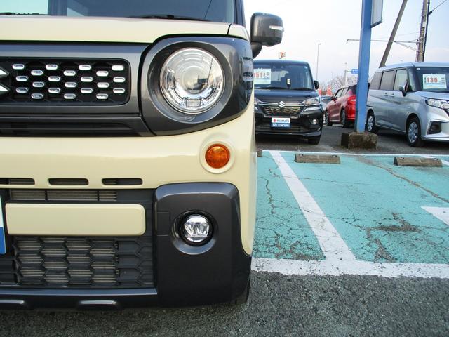 スペーシアギア ギア　ＨＹＢＲＩＤ　ＸＺ　３型　全方位カメラ・ナビ　バックカメラ　オートライト　Ｂｌｕｅｔｏｏｔｈ　スライドドア　純正ナビ　プッシュスタート　シートヒーター　オートエアコン　スズキセーフティーサポート　アイドリングストップ　横滑り防止機能（45枚目）