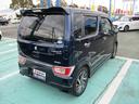 ワゴンＲ ２５周年記念車　ＨＹＢＲＩＤ　ＦＺリミテッド　全方位カメラ　ドライブレコーダー　バックカメラ　オートライト　Ｂｌｕｅｔｏｏｔｈ　純正ナビ　プッシュスタート　シートヒーター　オートエアコン　スズキセーフティーサポート　アイドリングストップ　横滑り防止機能（8枚目）