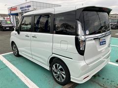 車体色は、鮮やかな光沢感で人気のピュアホワイトパール！ 5