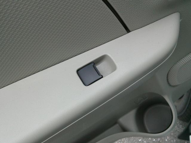 エブリイ PC 6型 展示準備中車両です。最寄りの当社の店舗へ回送が出来ます。PC 当社試乗車使用 バックアイカメラ付ディスプレイオーディオ装着車 スマートキー プッシュスタート 運転席シートヒーター 禁煙車(31枚目)