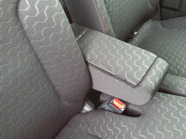 スペーシア ギア HYBRID XZターボ 展示準備中車両です。最寄りの当社の店舗へ回送が出来ます。HYBRID XZターボ 全方位モニター付メモリーナビゲーション スズキコネクト対応通信機装着車 当社試乗車使用 禁煙車 4WD(7枚目)