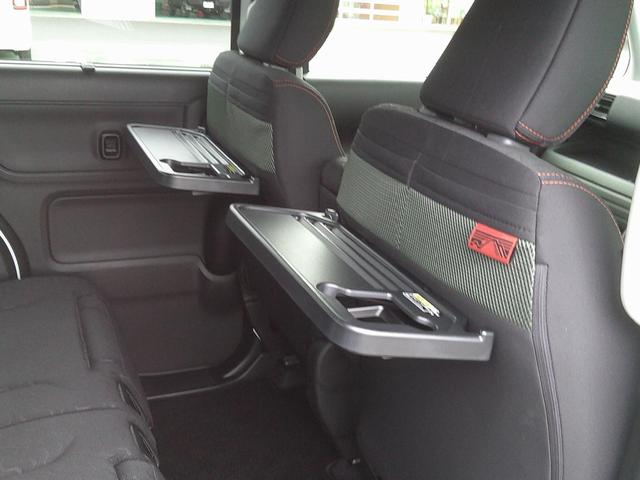 スペーシア ギア HYBRID XZターボ 展示準備中車両です。最寄りの当社の店舗へ回送が出来ます。HYBRID XZターボ 全方位モニター付メモリーナビゲーション スズキコネクト対応通信機装着車 当社試乗車使用 禁煙車 4WD(14枚目)