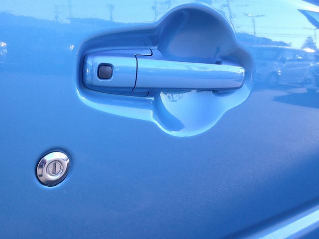 ハスラー HYBRID X 展示準備中車両です。最寄りの当社の店舗へ回送が出来ます。輸送費用のご負担は発生しません。HYBRID X 全方位モニター用カメラパッケージ装着車 純正ナビ ドライブレコーダー 純正ナビ スマートキー(2枚目)