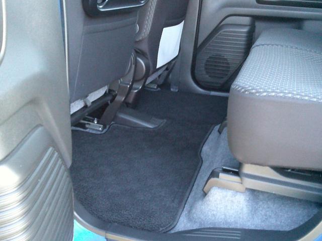 ハスラー HYBRID X 展示準備中車両です。最寄りの当社の店舗へ回送が出来ます。輸送費用のご負担は発生しません。HYBRID X 全方位モニター用カメラパッケージ装着車 純正ナビ ドライブレコーダー 純正ナビ スマートキー(30枚目)