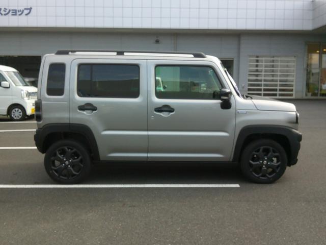 ハスラー タフワイルドターボ 3型 展示準備中車両です。最寄りの当社の店舗へ回送が出来ます。輸送費用のご負担は発生しません。タフワイルドターボ 全方位モニター付メモリーナビゲーション スズキコネクト対応通信機装着車 スマートキー(71枚目)