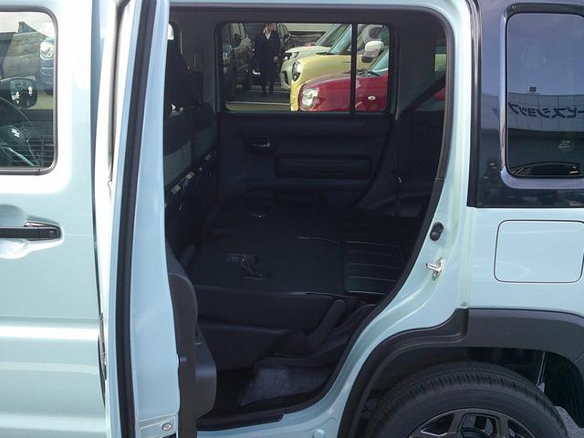 ハスラー タフワイルド 3型 展示準備中車両です。最寄りの当社の店舗へ回送が出来ます。タフワイルド インパネCVT デュアルカメラブレーキサポート 当社試乗車使用 禁煙車 スマートキー プッシュスタート オートエアコン(28枚目)