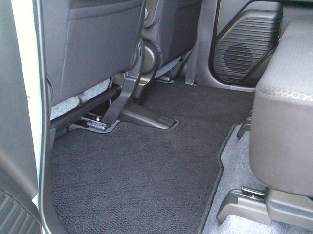 ハスラー タフワイルド 3型 展示準備中車両です。最寄りの当社の店舗へ回送が出来ます。タフワイルド インパネCVT デュアルカメラブレーキサポート 当社試乗車使用 禁煙車 スマートキー プッシュスタート オートエアコン(31枚目)