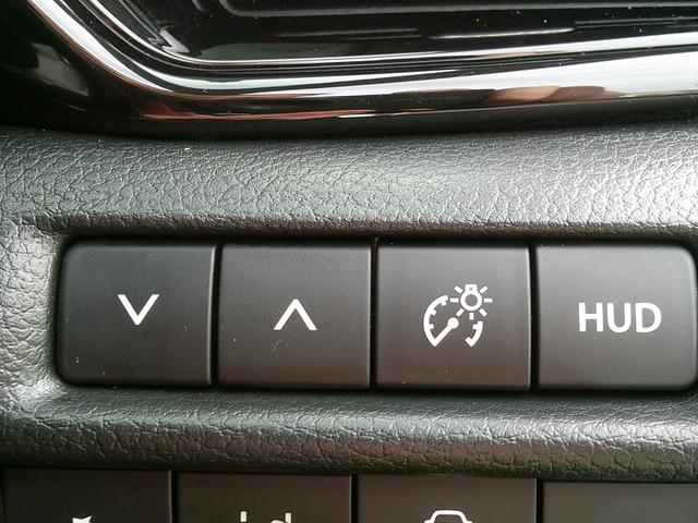 フロンクス １型　展示準備中車両です。最寄りの当社の店舗へ回送が出来ます。輸送費用のご負担は発生しません。２ＷＤ　前輪駆動　フロア６ＡＴ　デュアルセンサーブレーキサポートＩＩ　全方位モニター付ナビ　スズキコネクト対応（59枚目）