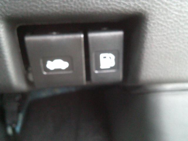 フロンクス １型　展示準備中車両です。最寄りの当社の店舗へ回送が出来ます。輸送費用のご負担は発生しません。２ＷＤ　前輪駆動　フロア６ＡＴ　デュアルセンサーブレーキサポートＩＩ　全方位モニター付ナビ　スズキコネクト対応（62枚目）