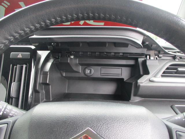 ソリオ HYBRID MZ ネット問い合わせ限定 最寄りの当社店舗へ回送します。HYBRID MZ 全方位モニター付メモリーナビ装着車 衝突被害軽減システム スマートキー プッシュスタート オートエアコン シートヒーター(60枚目)