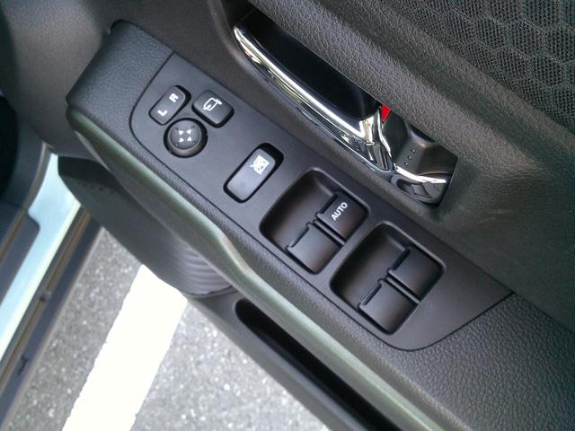 ハスラー タフワイルドターボ 3型 展示準備中車両です。最寄りの当社の店舗へ回送が出来ます。輸送費用のご負担は発生しません。タフワイルドターボ 全方位モニター付メモリーナビゲーション スズキコネクト対応通信機装着車 当社試乗車使用(4枚目)