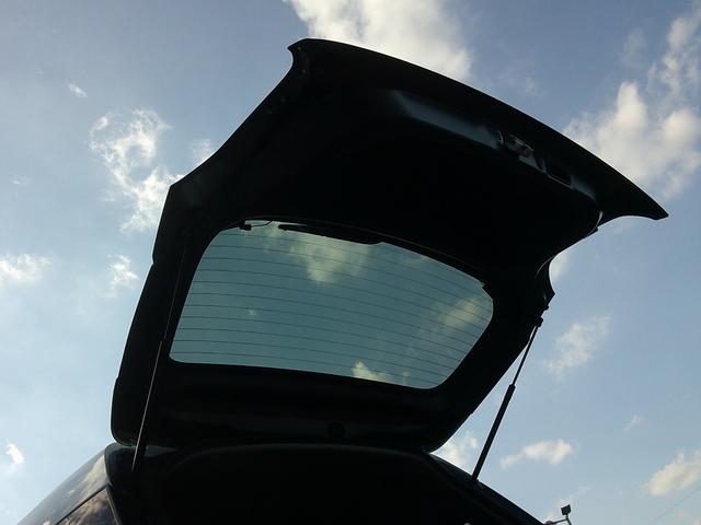 クロスビー HYBRID MV 4型 展示準備中車両です。最寄りの当社の店舗へ回送が出来ます。輸送費用のご負担は発生しません。HYBRID MV 全方位モニター用カメラパッケージ装着車(対応ナビ別売り) プッシュスタート スマートキー(18枚目)