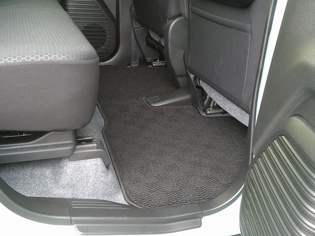 ハスラー タフワイルド　３型　展示準備中車両です。最寄りの当社の店舗へ回送が出来ます。輸送費用のご負担は発生しません。タフワイルド　全方位モニター付メモリーナビゲーション　スズキコネクト対応通信機装着車　当社試乗車使用　禁煙車（16枚目）