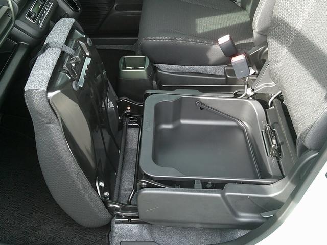 ハスラー タフワイルド　３型　展示準備中車両です。最寄りの当社の店舗へ回送が出来ます。輸送費用のご負担は発生しません。タフワイルド　全方位モニター付メモリーナビゲーション　スズキコネクト対応通信機装着車　当社試乗車使用　禁煙車（37枚目）