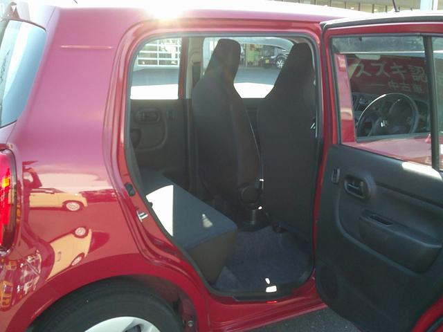 アルト L デュアルカメラブレーキサポート AM/FMラジオ付きCDプレーヤー キーレスエントリー 運転席側シートヒーター 盗難防止システム(11枚目)