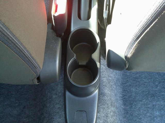 アルト L デュアルカメラブレーキサポート AM/FMラジオ付きCDプレーヤー キーレスエントリー 運転席側シートヒーター 盗難防止システム(15枚目)