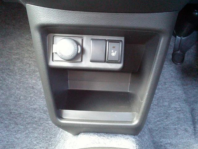 アルト L デュアルカメラブレーキサポート AM/FMラジオ付きCDプレーヤー キーレスエントリー 運転席側シートヒーター 盗難防止システム(48枚目)