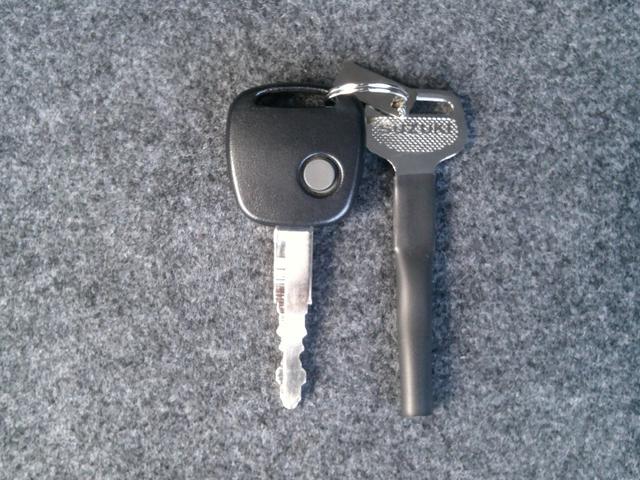 アルト L デュアルカメラブレーキサポート AM/FMラジオ付きCDプレーヤー キーレスエントリー 運転席側シートヒーター 盗難防止システム(79枚目)