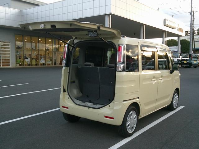 スペーシア ＨＹＢＲＩＤ　Ｘ　２型　ＨＹＢＲＩＤ　Ｘ　純正ナビ　バックカメラ　スマートキー　プッシュスタート　オートエアコン　衝突被害軽減システム　シートヒーター（17枚目）