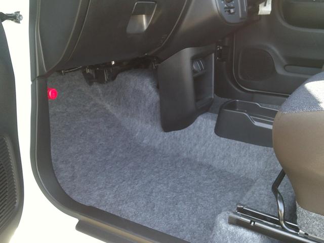 アルト Ａ　２型　展示準備中車両です。最寄りの当社の店舗へ回送が出来ます。輸送費用のご負担は発生しません。　Ａ　２ＷＤ　インパネＣＶＴ　デュアルカメラブレーキサポート　運転席・助手席・サイド・カーテンエアバッグ（33枚目）