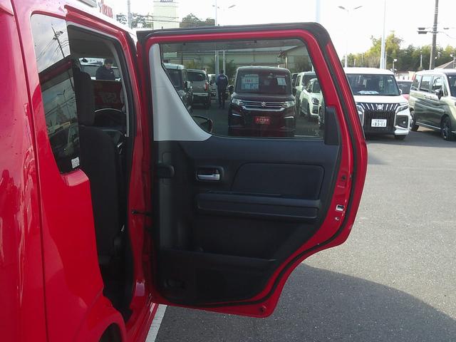 ワゴンR HYBRID FZ 展示準備中車両です。最寄りの当社の店舗へ回送が出来ます。輸送費用のご負担は発生しません。HYBRID FZ セーフティパッケージ装着車 全方位モニター付きメモリーナビ装着車 スマートキー(11枚目)