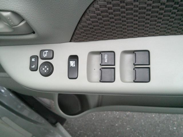 エブリイ ＪＯＩＮ　６型　展示準備中車両です。最寄りの当社の店舗へ回送が出来ます。輸送費用のご負担は発生しません。ＪＯＩＮ　当社試乗車使用　禁煙車　スマートキー　禁煙車　デュアルカメラブレーキサポート　盗難防止システム（4枚目）