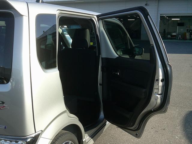 �������������A���ɗL��������܂��B�ڍׂɂ������������܂�����ǂ������C�y�ɂ��₢���킹���������B�X�������肢�v���܂��B