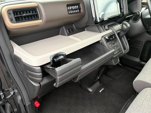 スペーシア ＨＹＢＲＩＤ　Ｇ　純正ナビ　全方位カメラ　Ｂｌｕｅｔｏｏｔｈ　バックカメラ　オートライト　Ｂｌｕｅｔｏｏｔｈ　スライドドア　純正ナビ　プッシュスタート　オートエアコン　スズキセーフティーサポート　アイドリングストップ　横滑り防止機能　衝突安全ボディ（31枚目）