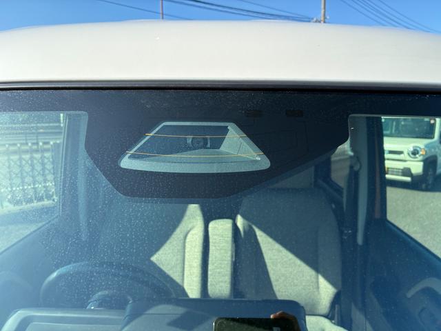 スペーシア HYBRID X ナビ 全方位カメラ 両側電動スライドドア バックカメラ オートライト Bluetooth 純正ナビ プッシュスタート シートヒーター オートエアコン スズキセーフティーサポート アイドリングストップ 横滑り防止機能 衝突安全ボディ(9枚目)