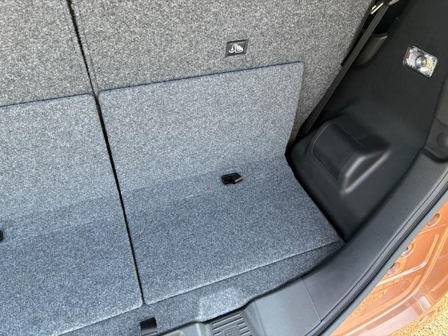 スペーシア HYBRID X ナビ 全方位カメラ 両側電動スライドドア バックカメラ オートライト Bluetooth 純正ナビ プッシュスタート シートヒーター オートエアコン スズキセーフティーサポート アイドリングストップ 横滑り防止機能 衝突安全ボディ(46枚目)