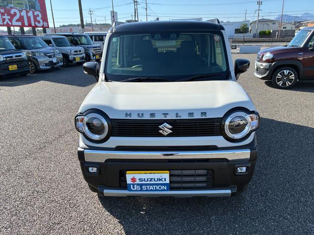 ハスラー タフワイルドターボ 3型 前後衝突被害軽減B アイドリングS オートライト プッシュスタート シートヒーター オートエアコン スズキセーフティーサポート アイドリングストップ 横滑り防止機能 衝突安全ボディ 盗難防止システム(2枚目)