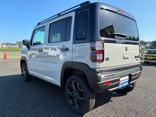 ハスラー タフワイルドターボ 3型 前後衝突被害軽減B アイドリングS オートライト プッシュスタート シートヒーター オートエアコン スズキセーフティーサポート アイドリングストップ 横滑り防止機能 衝突安全ボディ 盗難防止システム(7枚目)